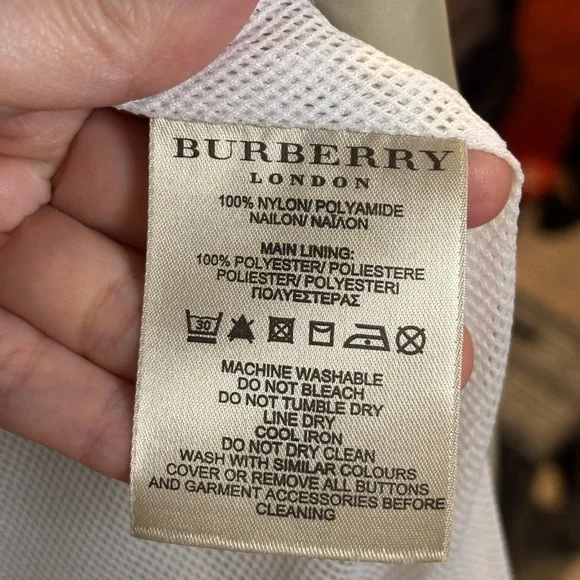 EUC BURBERRY Womens Beige Double-Breasted Nylon Trench Raincoat Coat size 8 - Picture 6 of 14